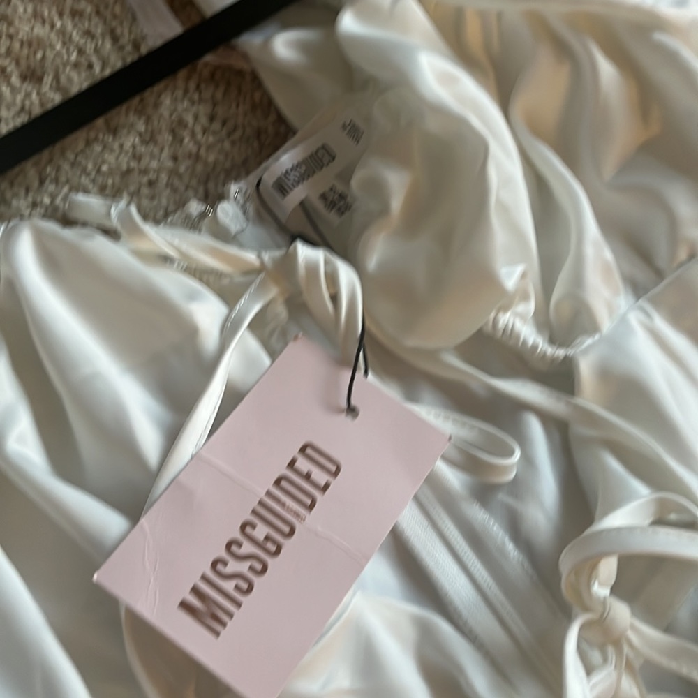 Missguided White Satin Tie Front Puff Sleeve Midi Dress Size 8 MWT - Picture 4 of 5